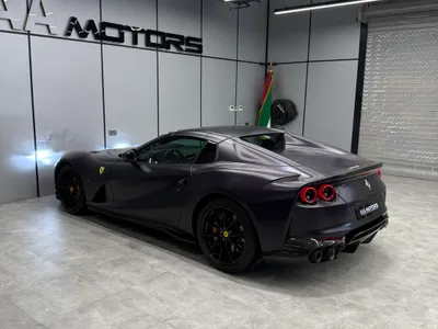 2022 فيراري 812 جي تي اس