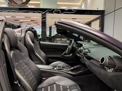 2022 فيراري 812 جي تي اس