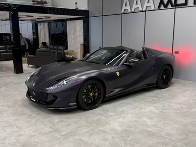 2022 فيراري 812 جي تي اس