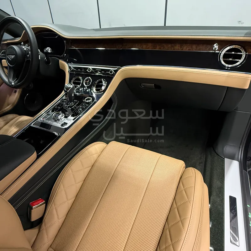 2020 بنتلي كونتيننتل جي تي