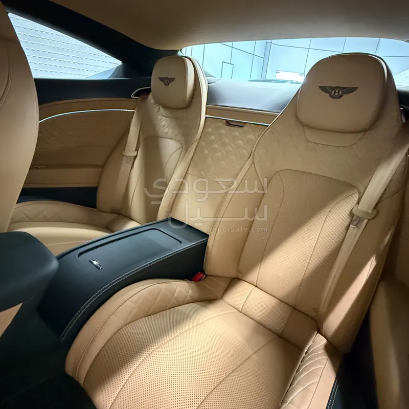 2020 بنتلي كونتيننتل جي تي