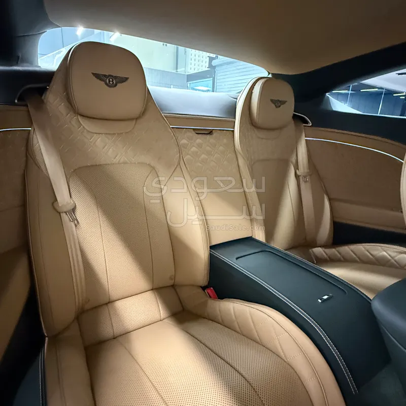 2020 بنتلي كونتيننتل جي تي