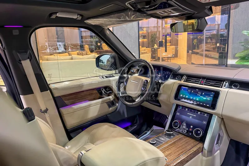 2022 لاند روفر رينج روفر اتش اس اي