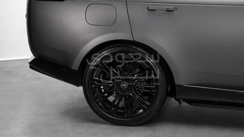 2023 لاند روفر رينج روفر فيرست اديشن