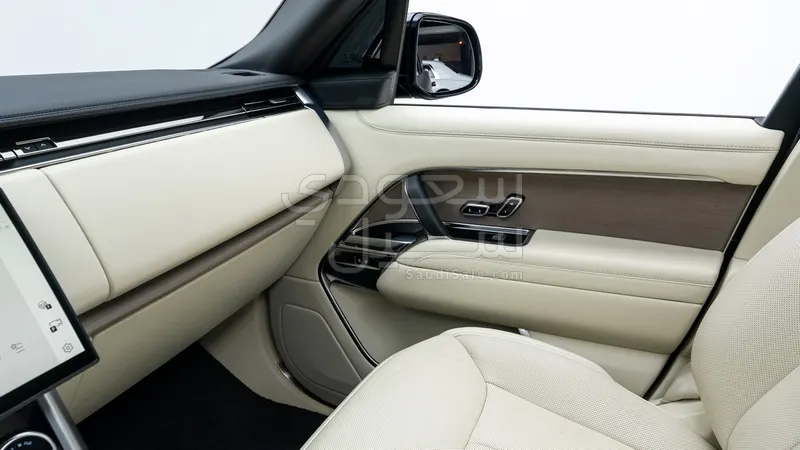 2023 لاند روفر رينج روفر فيرست اديشن