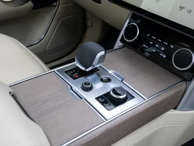 2023 لاند روفر رينج روفر فيرست اديشن