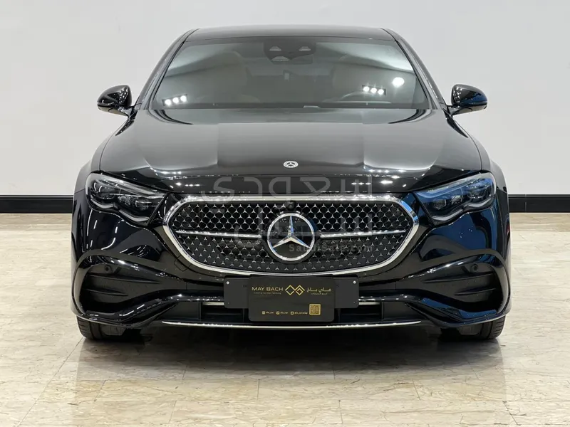 2024 مرسيدس - بنز إي 180