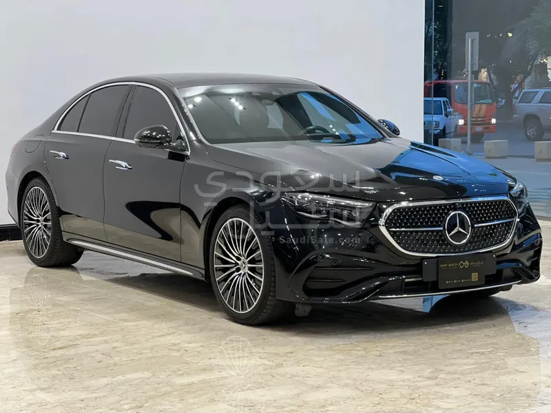 2024 مرسيدس - بنز إي 180