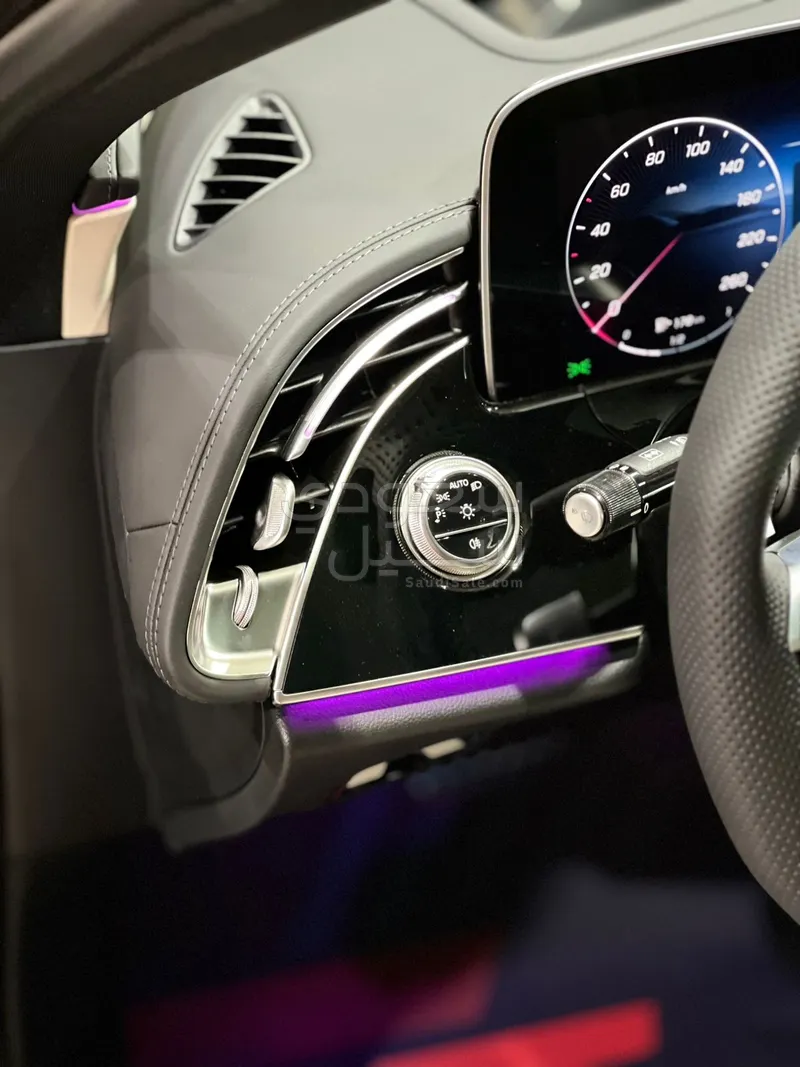 2026 Mercedes-Benz E 200