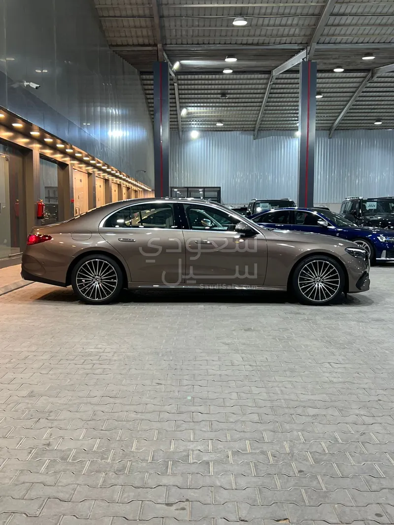 2026 Mercedes-Benz E 200