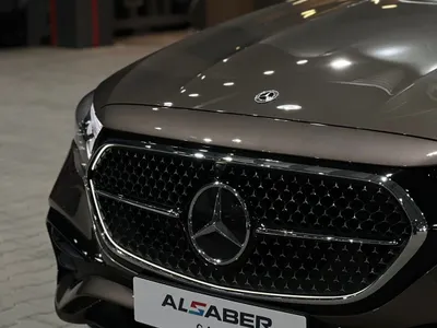 2026 Mercedes-Benz E 200