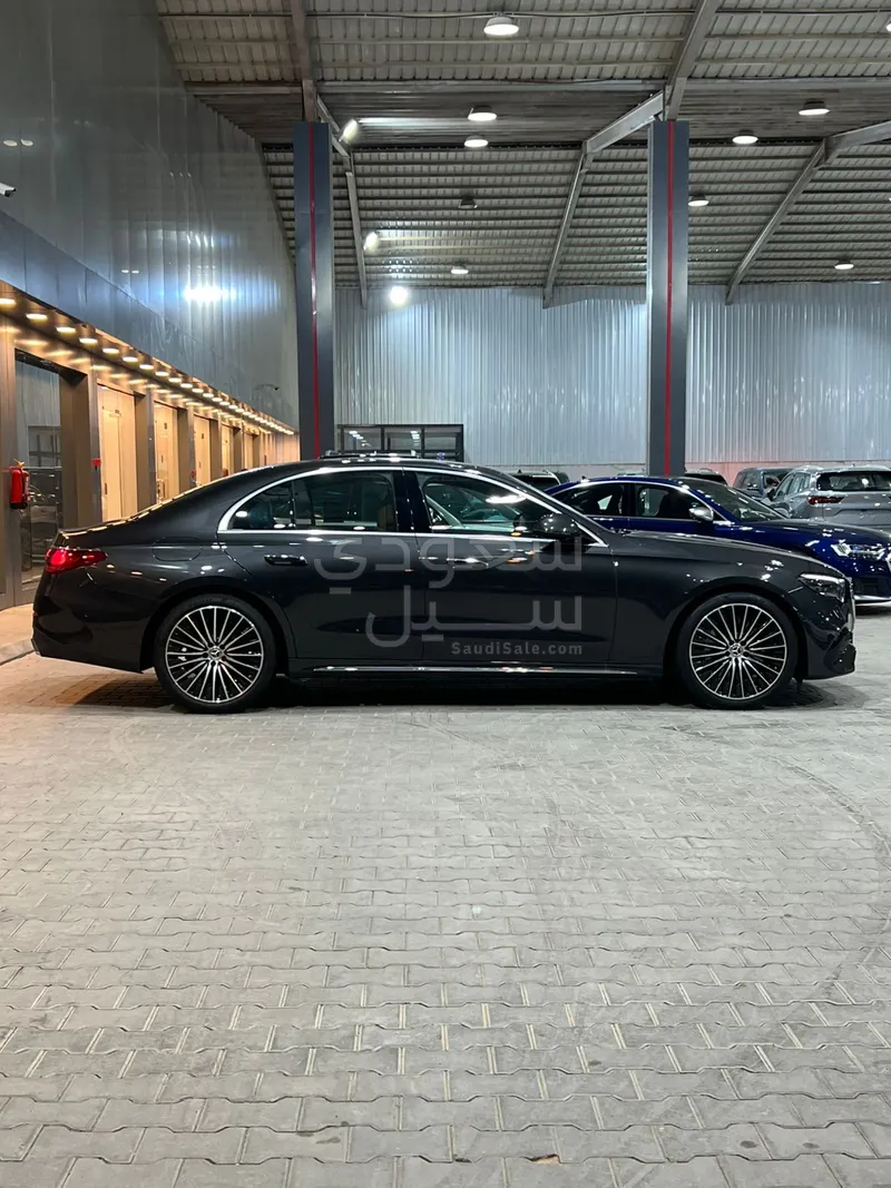 2026 Mercedes-Benz E 200