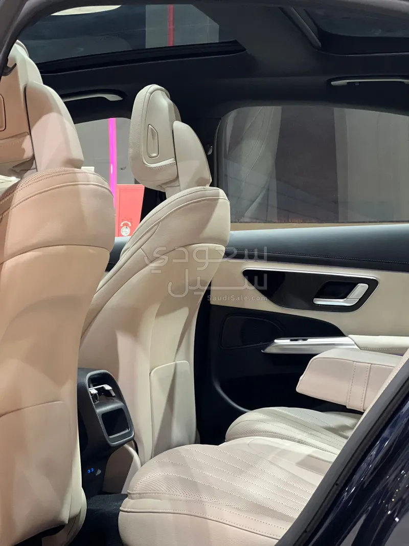 2026 Mercedes-Benz E 200