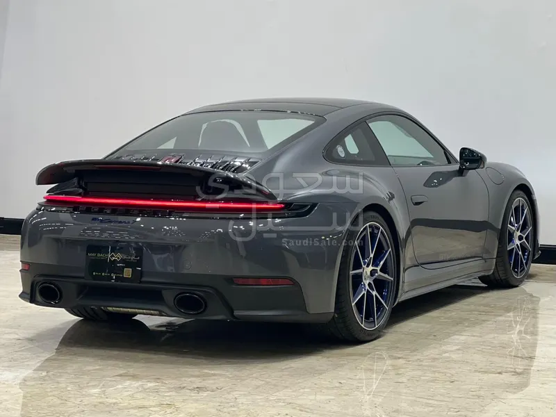 2025 Porsche 911 Carrera T