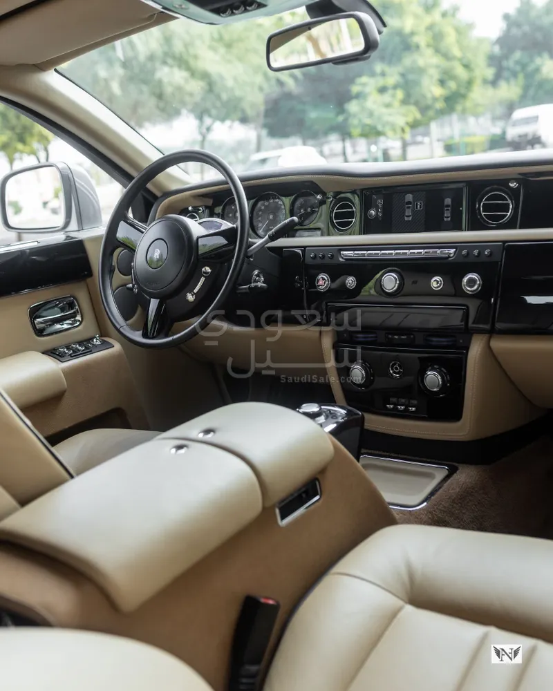 2015 رولز رويس فانتوم