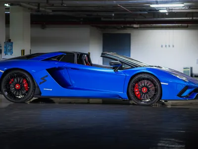 2019 لمبرجيني افنتادور اس رودستر