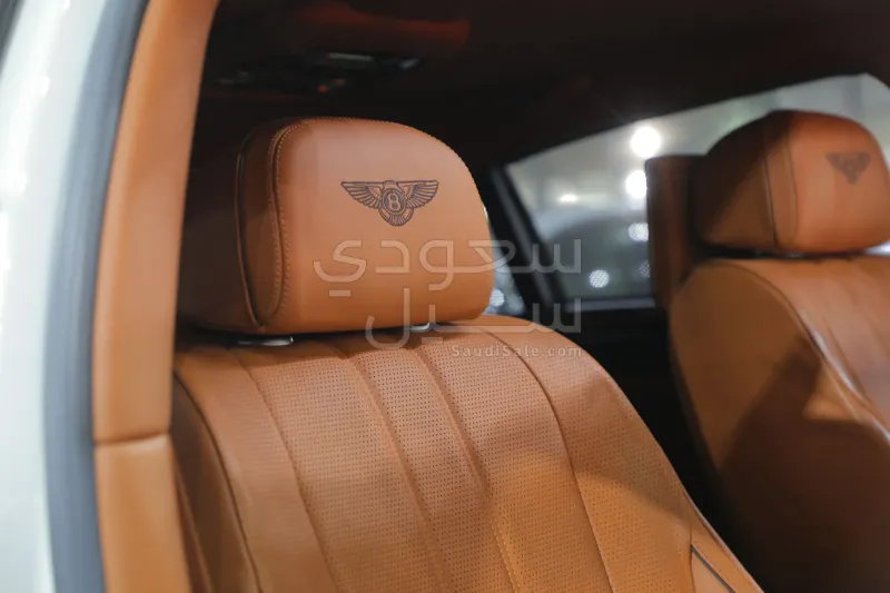 2015 بنتلي كونتيننتل فلاينج سبير