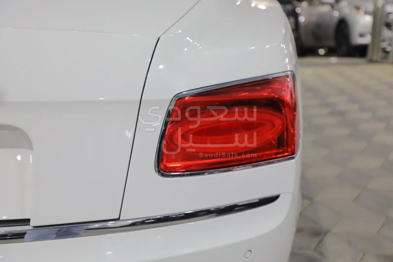 2015 بنتلي كونتيننتل فلاينج سبير