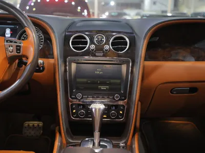 2015 بنتلي كونتيننتل فلاينج سبير