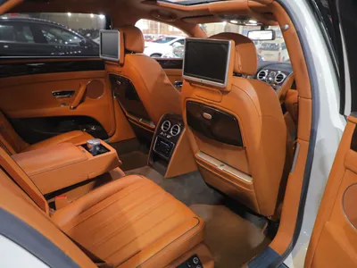 2015 بنتلي كونتيننتل فلاينج سبير