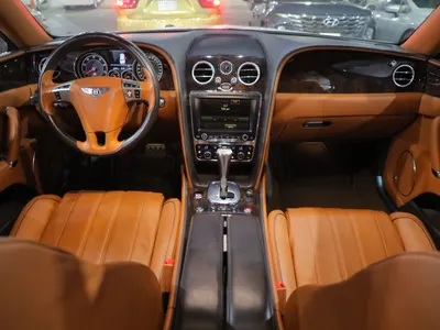 2015 بنتلي كونتيننتل فلاينج سبير