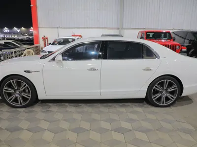 2015 بنتلي كونتيننتل فلاينج سبير