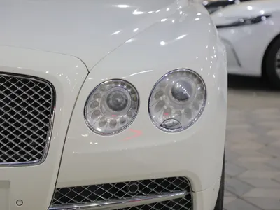 2015 بنتلي كونتيننتل فلاينج سبير