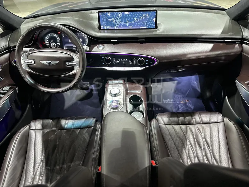 2021 جينيسيس جي في 70