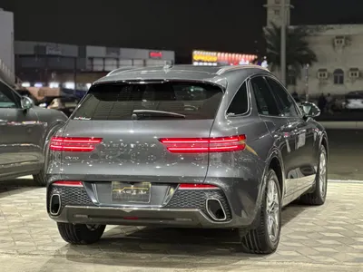 2021 جينيسيس جي في 70