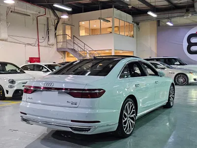 2020 اودي اي 8 ال 55تي اف اس أي