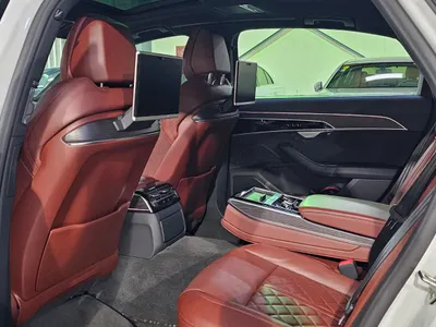 2020 اودي اي 8 ال 55تي اف اس أي