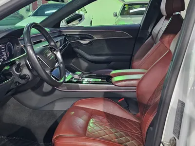 2020 اودي اي 8 ال 55تي اف اس أي