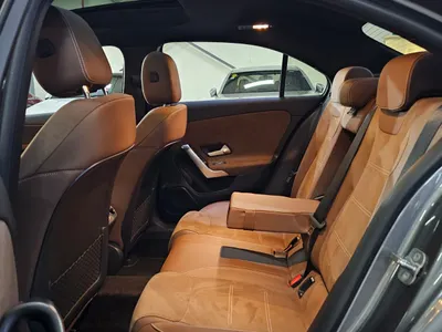 2024 مرسيدس - بنز أي 200