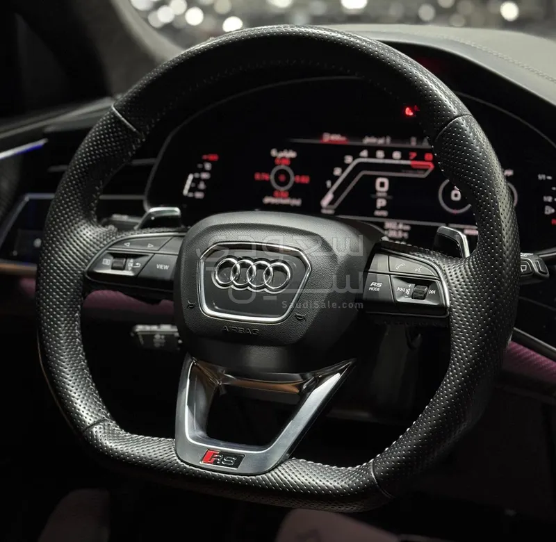 2021 اودي كيو 8 أر إس