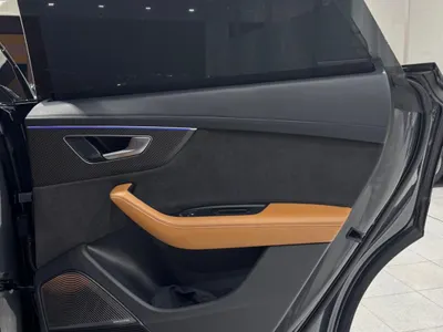 2021 اودي كيو 8 أر إس