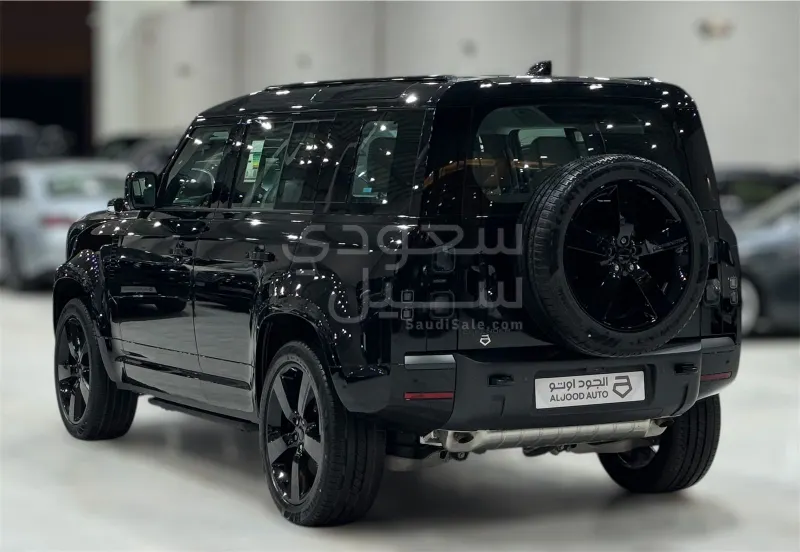 2026 لاند روفر ديفيندر اكس داينمك