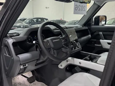 2026 لاند روفر ديفيندر اكس داينمك