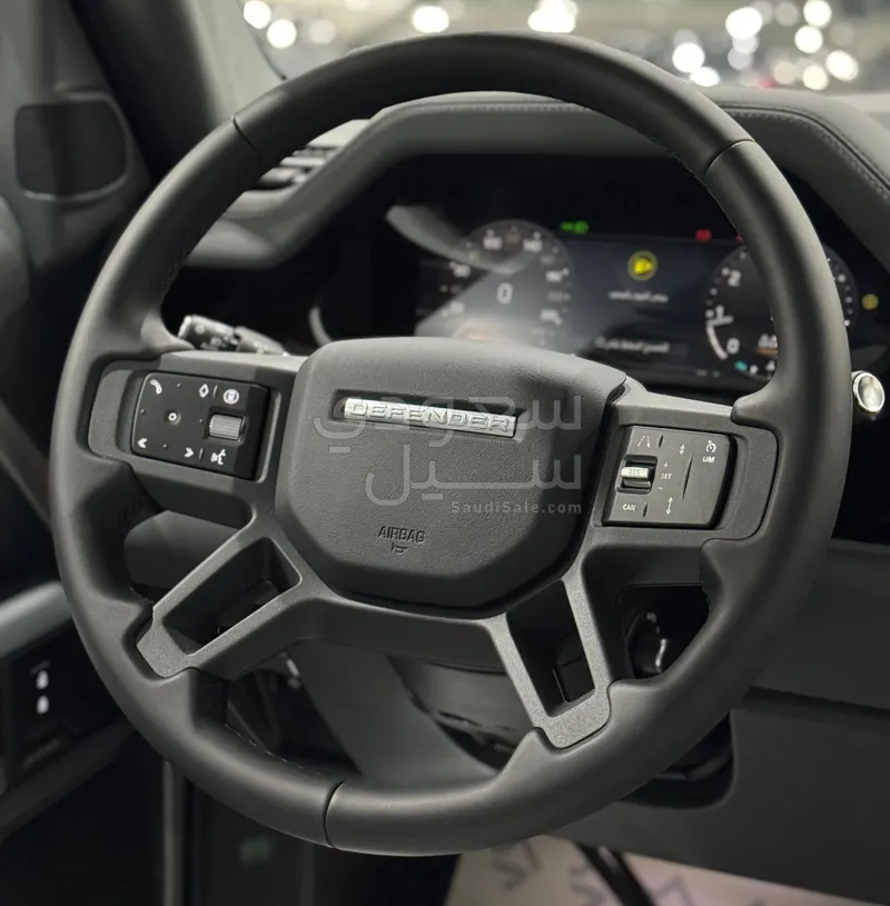 2026 لاند روفر ديفيندر اكس داينمك