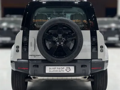 2026 لاند روفر ديفيندر اكس داينمك