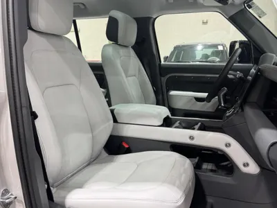 2026 لاند روفر ديفيندر اكس داينمك