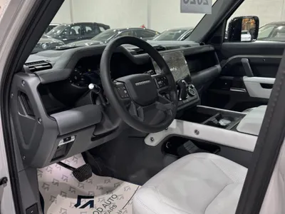 2026 لاند روفر ديفيندر اكس داينمك