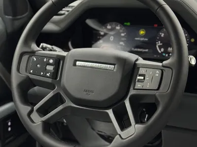 2026 لاند روفر ديفيندر اكس داينمك