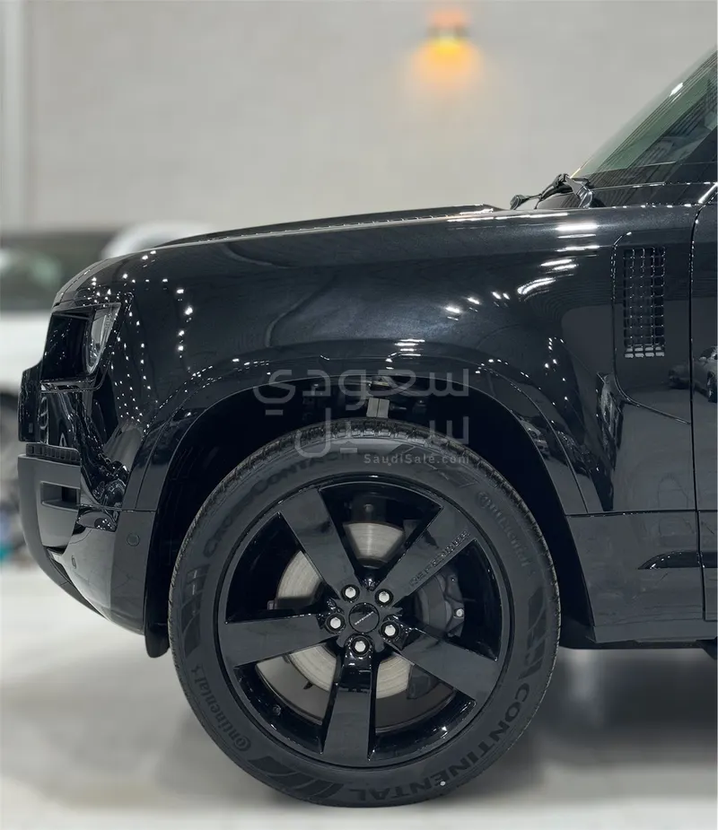 2026 لاند روفر ديفيندر اكس داينمك