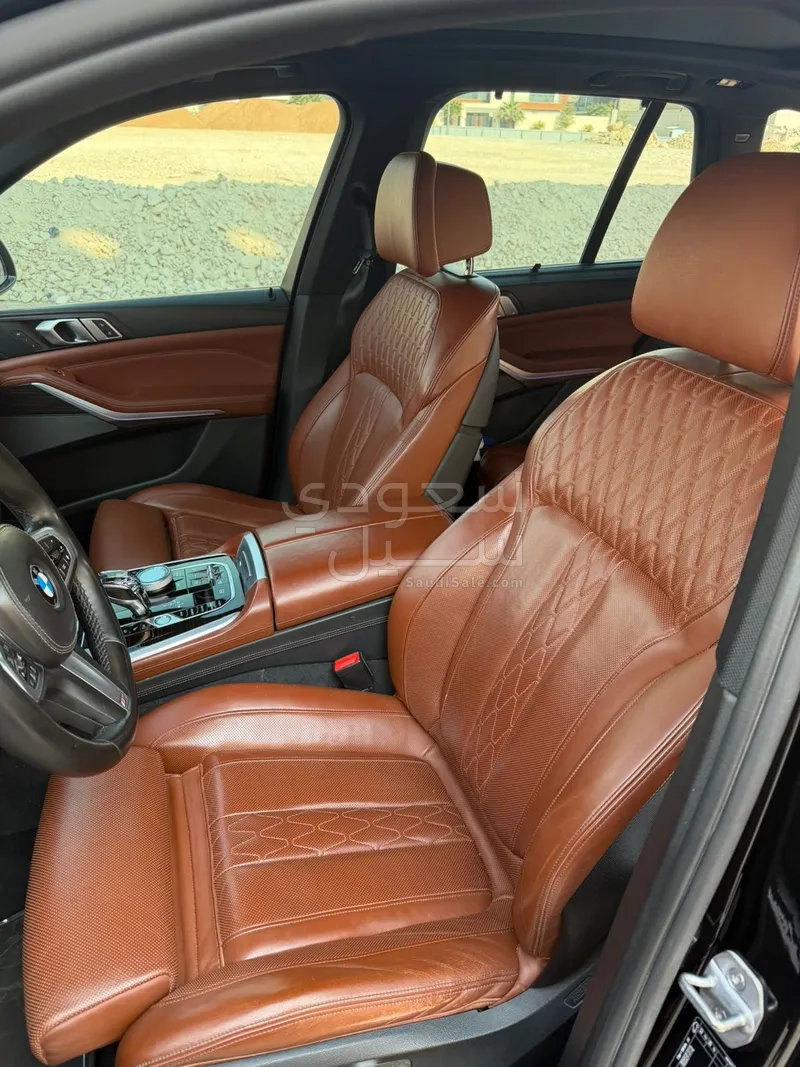 2019 BMW X Series 5 M Kit