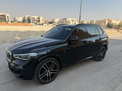 2019 BMW X Series 5 M Kit