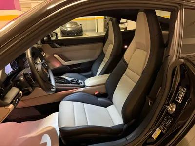 2025 بورش 911 كاريرا