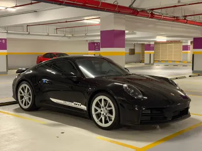 2025 بورش 911 كاريرا