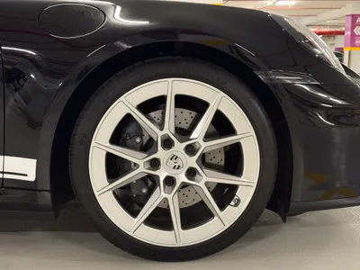 2025 بورش 911 كاريرا