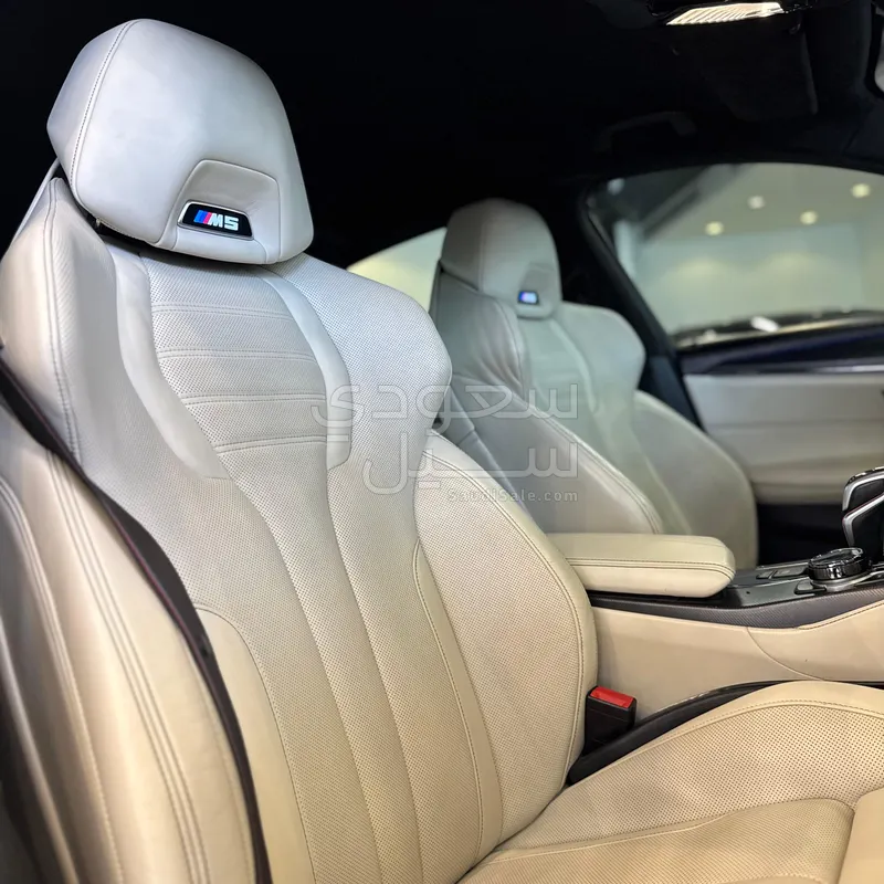 2019 بي ام دبليو الفئة ام إم 5