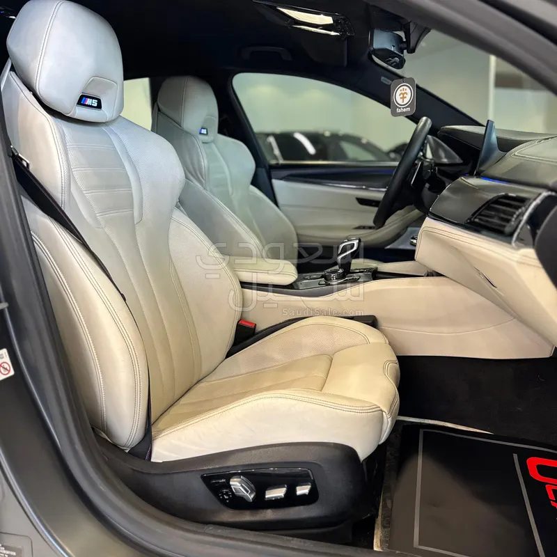 2019 بي ام دبليو الفئة ام إم 5